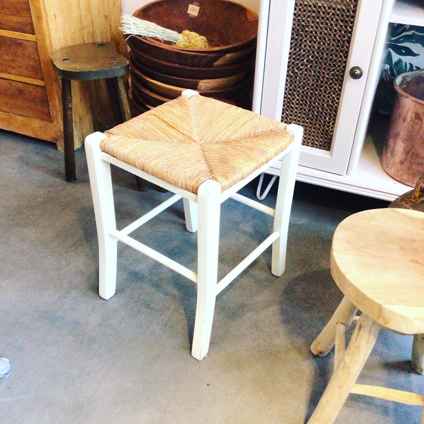 46cm mulched tabouret