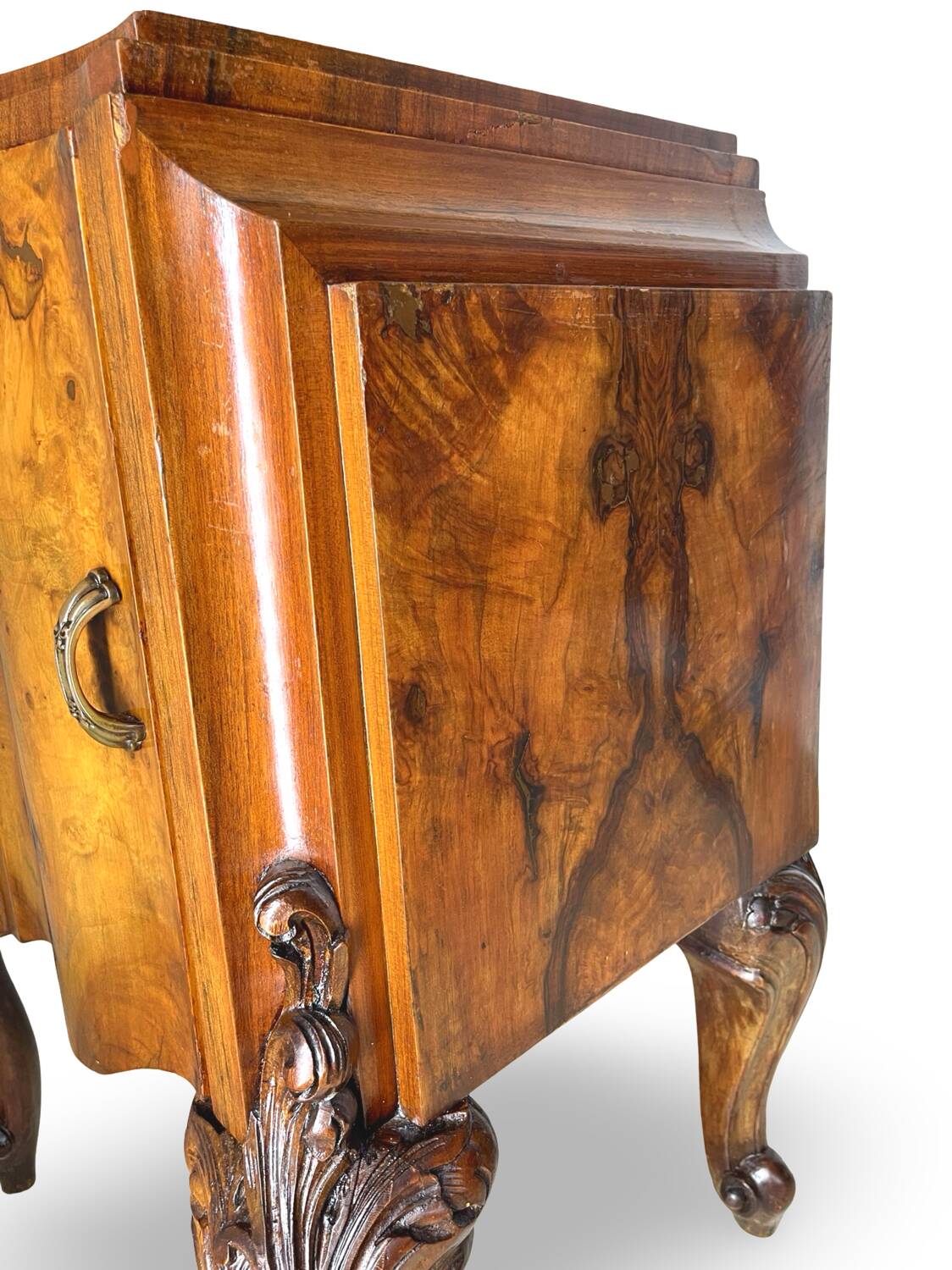 Italian nightstands from the 1930s