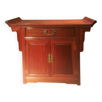 Far Eastern style sideboard with 2 doors