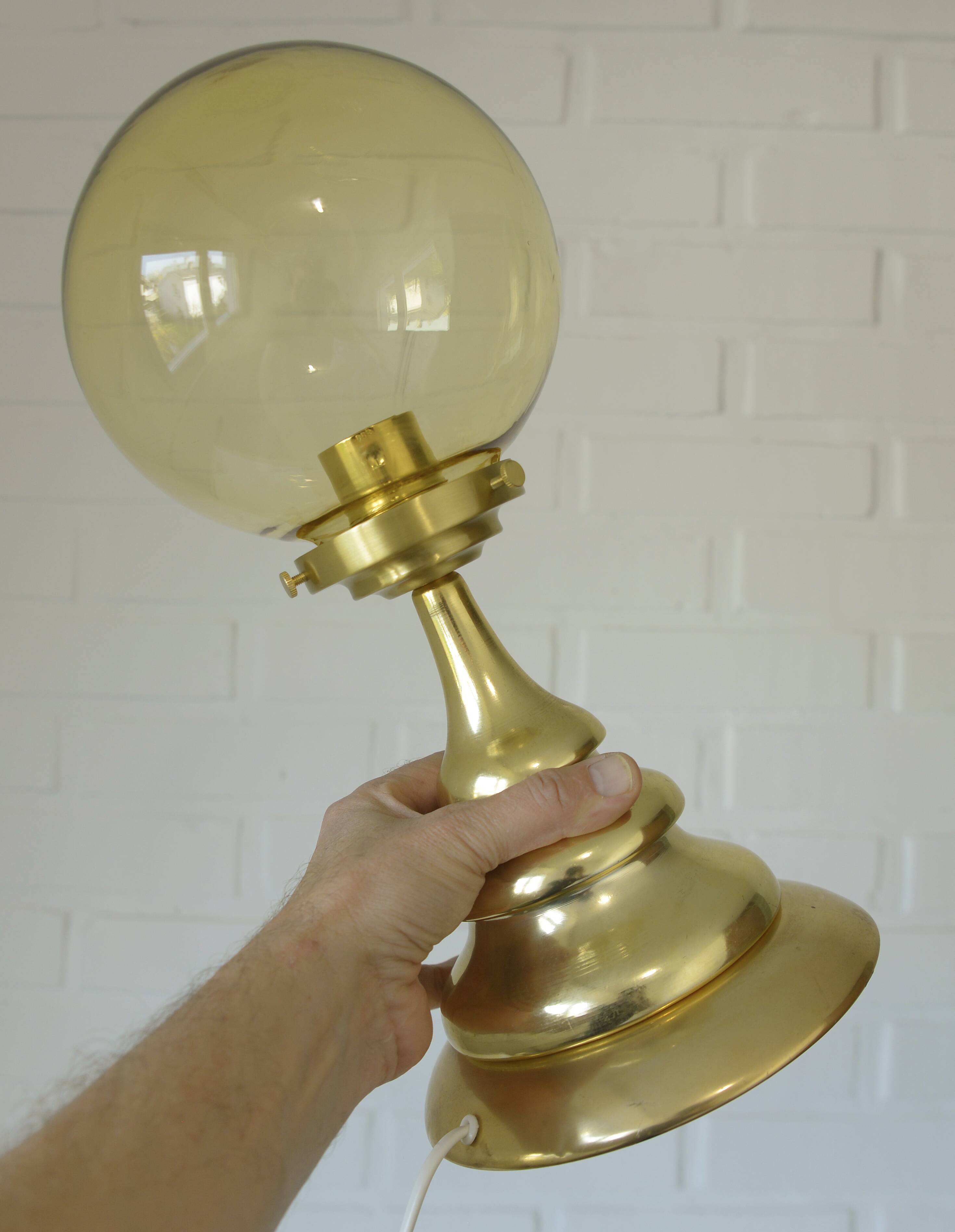 Vintage gold desk Light Hollywood Regency table bedside lamp Italy 1960's