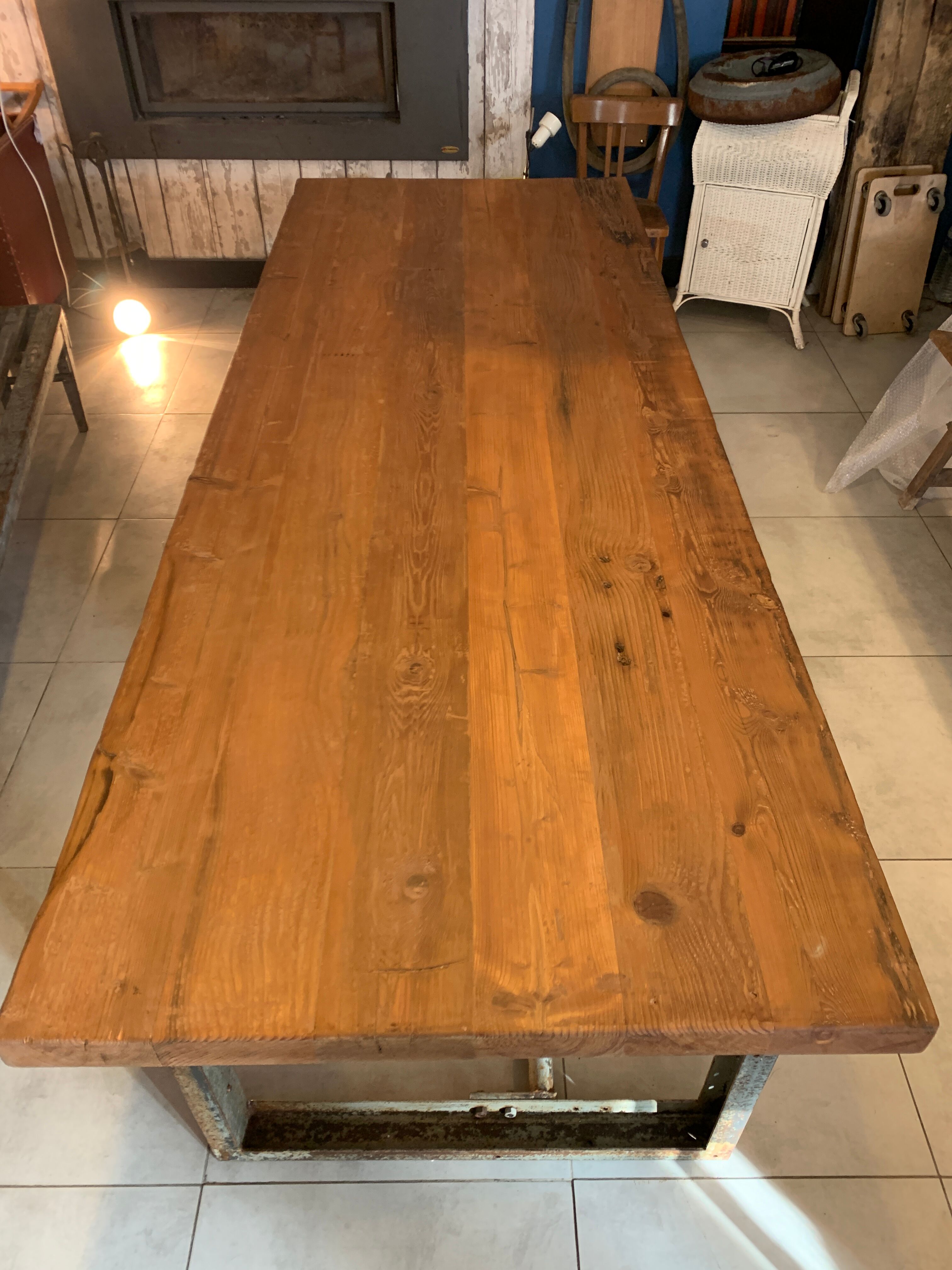 Table industrielle