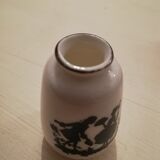 Small porcelain soliflore representing silhouettes couple 18th century