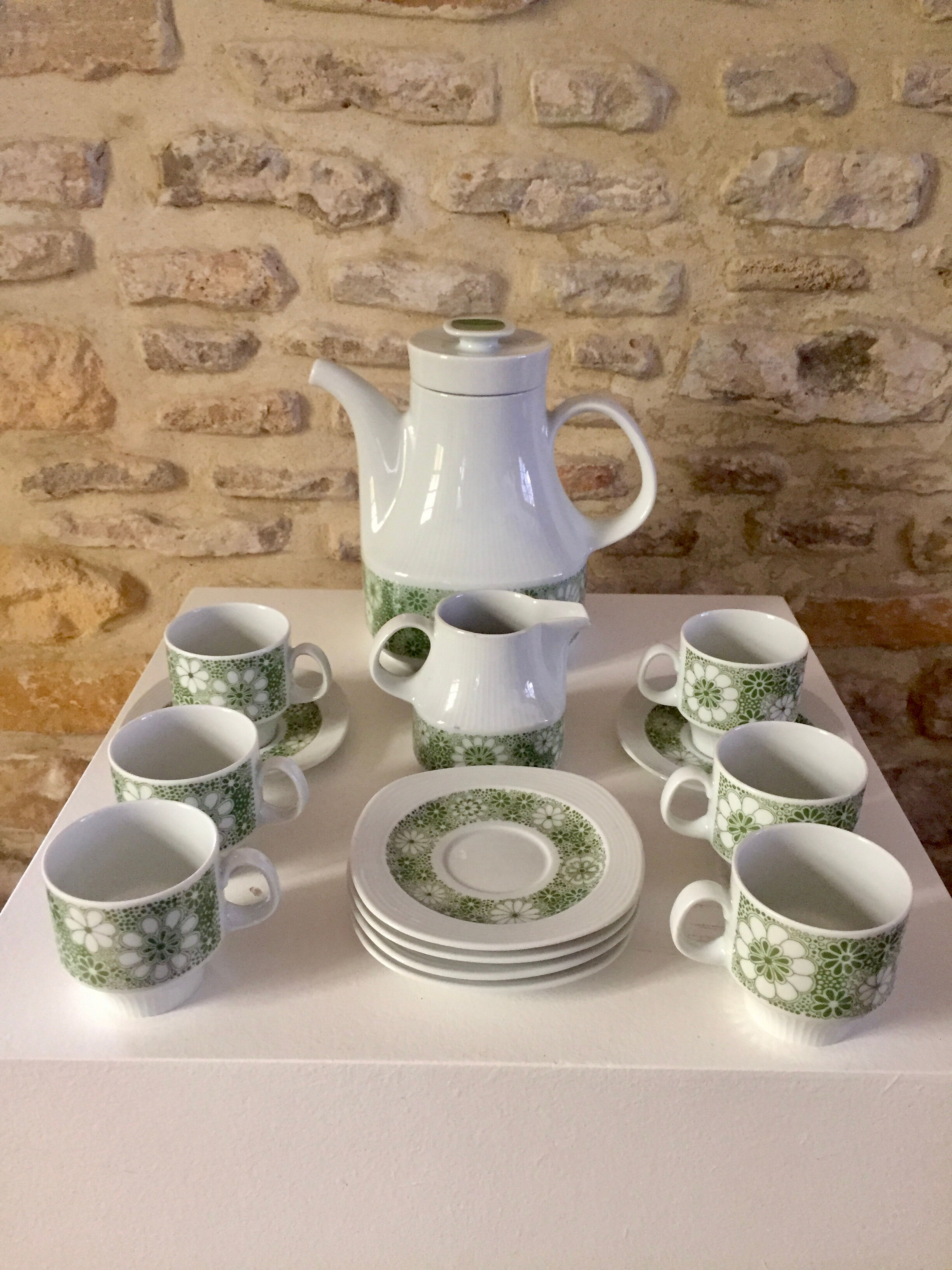 Arzberg service at cafe pop vintage 70