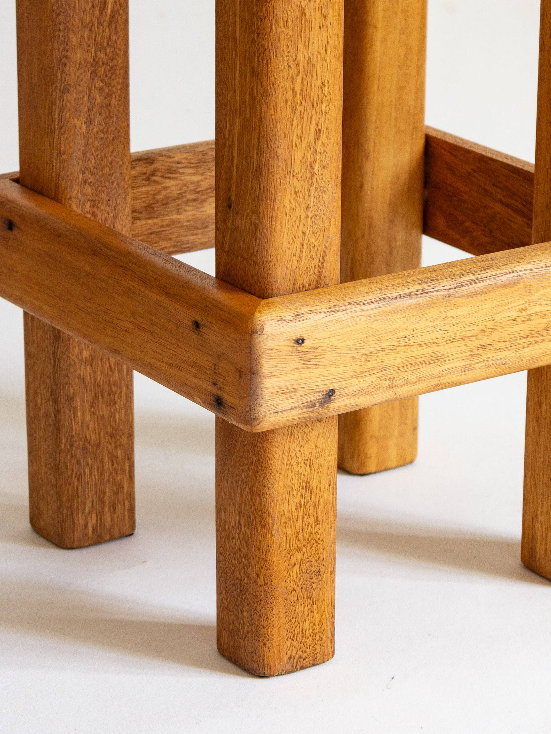 Modernist stool in framiré wood⎮70s