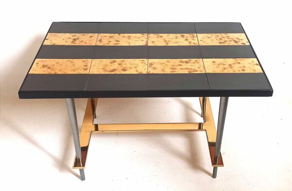 Table basse carreaux céramique et feuille d'or hauteur 36 cm années 50
