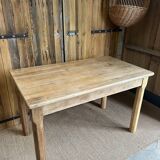 Table de ferme restaurée