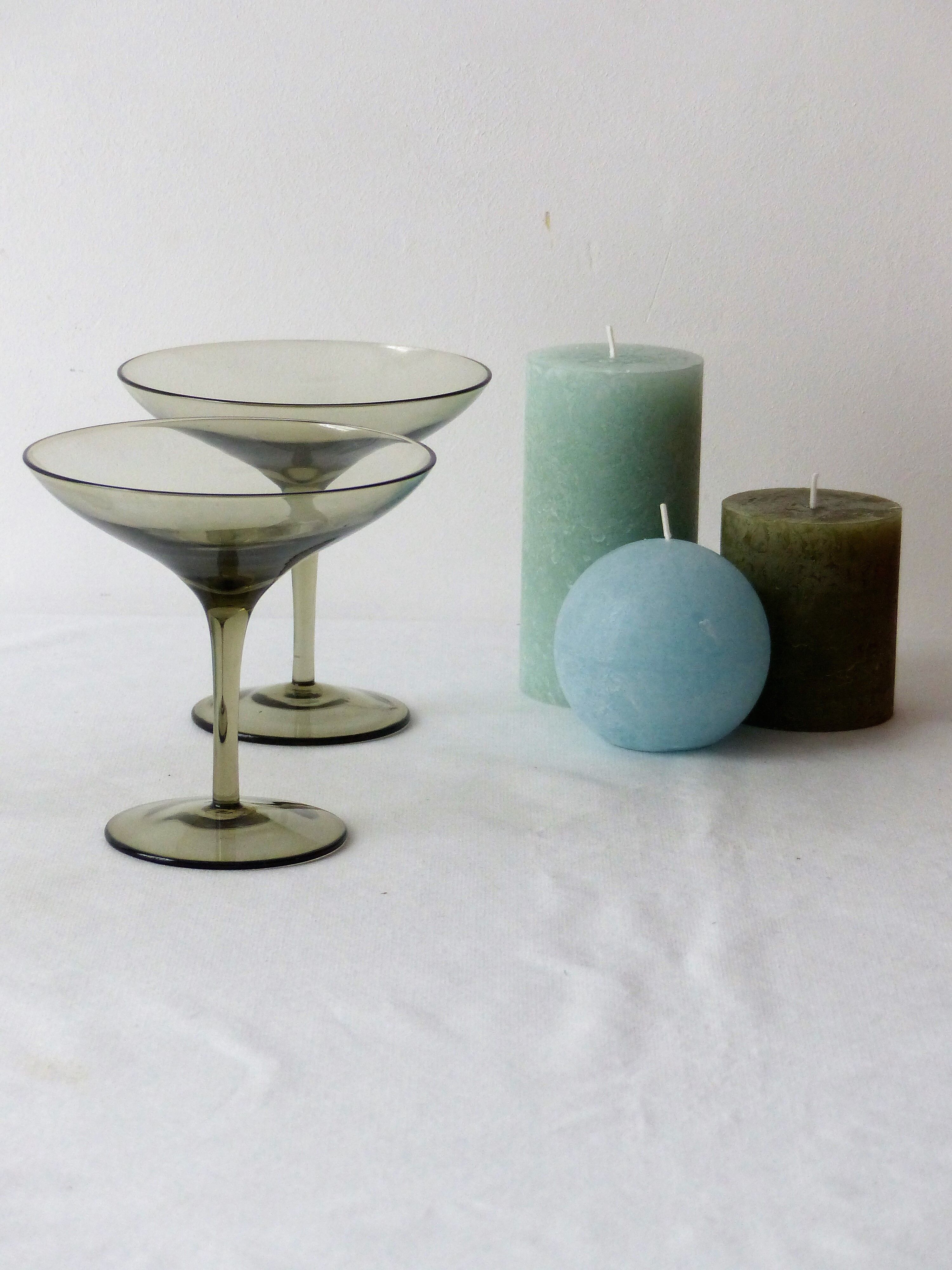 Set of 5 smoked glass cups