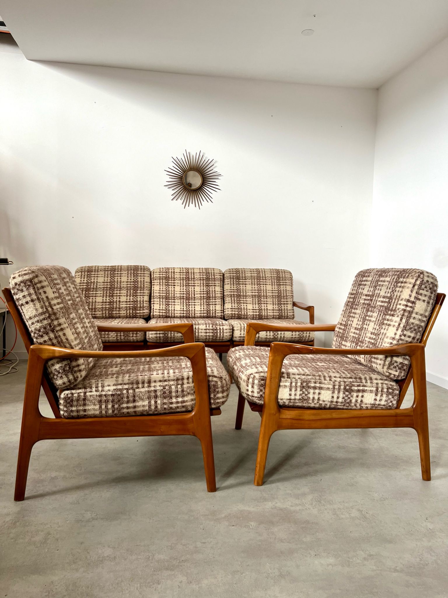 Lot armchairs and sofa 60 years Scandinavian design in vintage blond teak