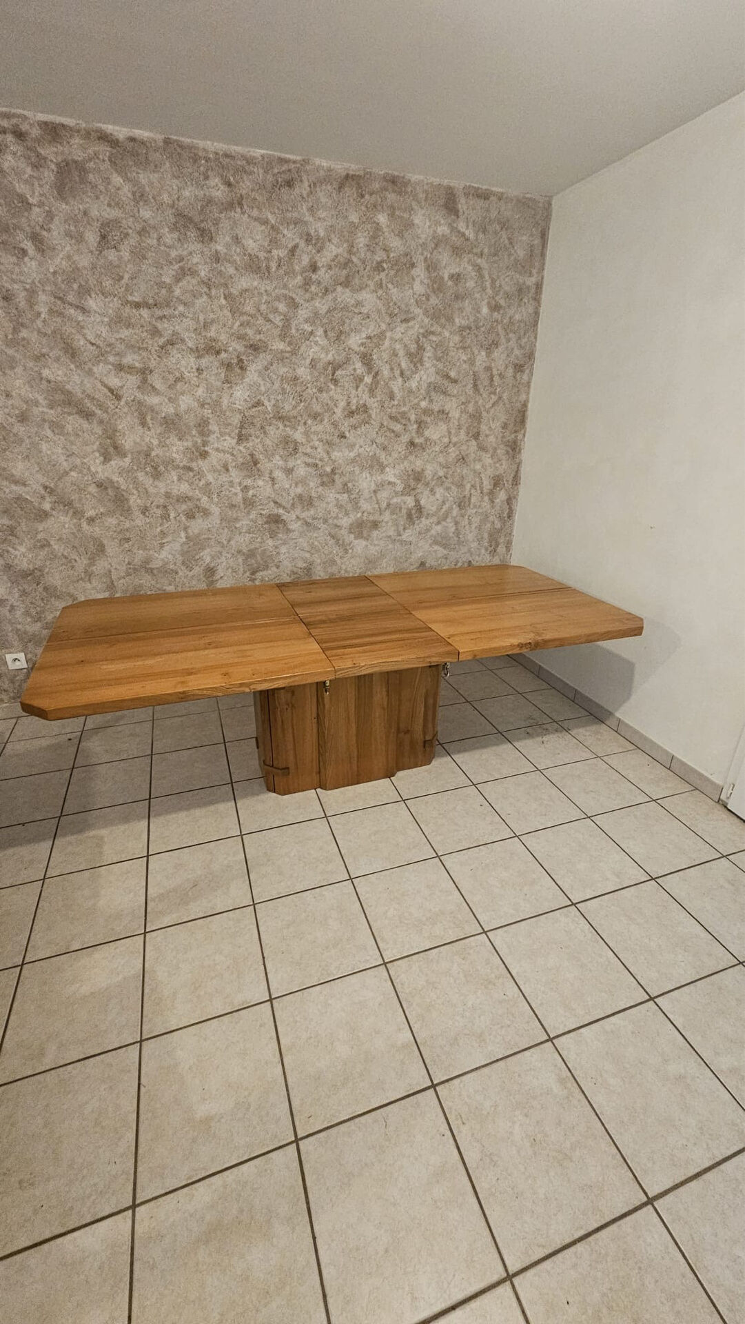 Dining table Luigi Gorgoni