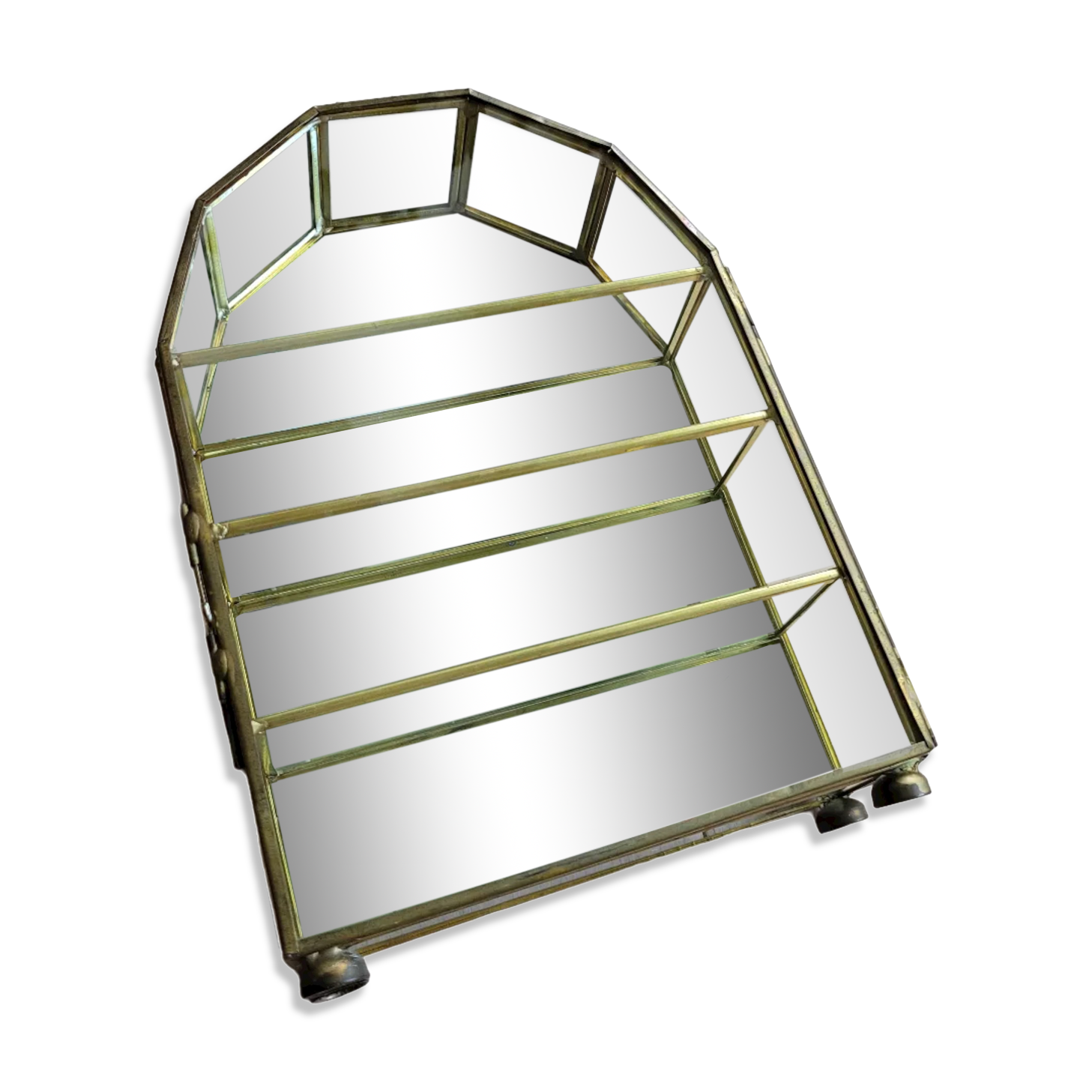 Glass and brass display shelf to install or hang