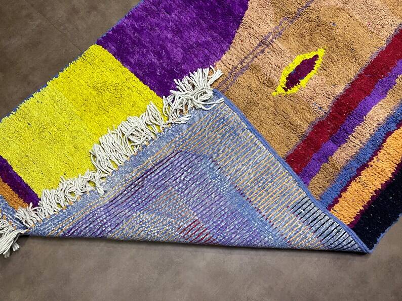 Handmade Moroccan rug 250cm x 150cm