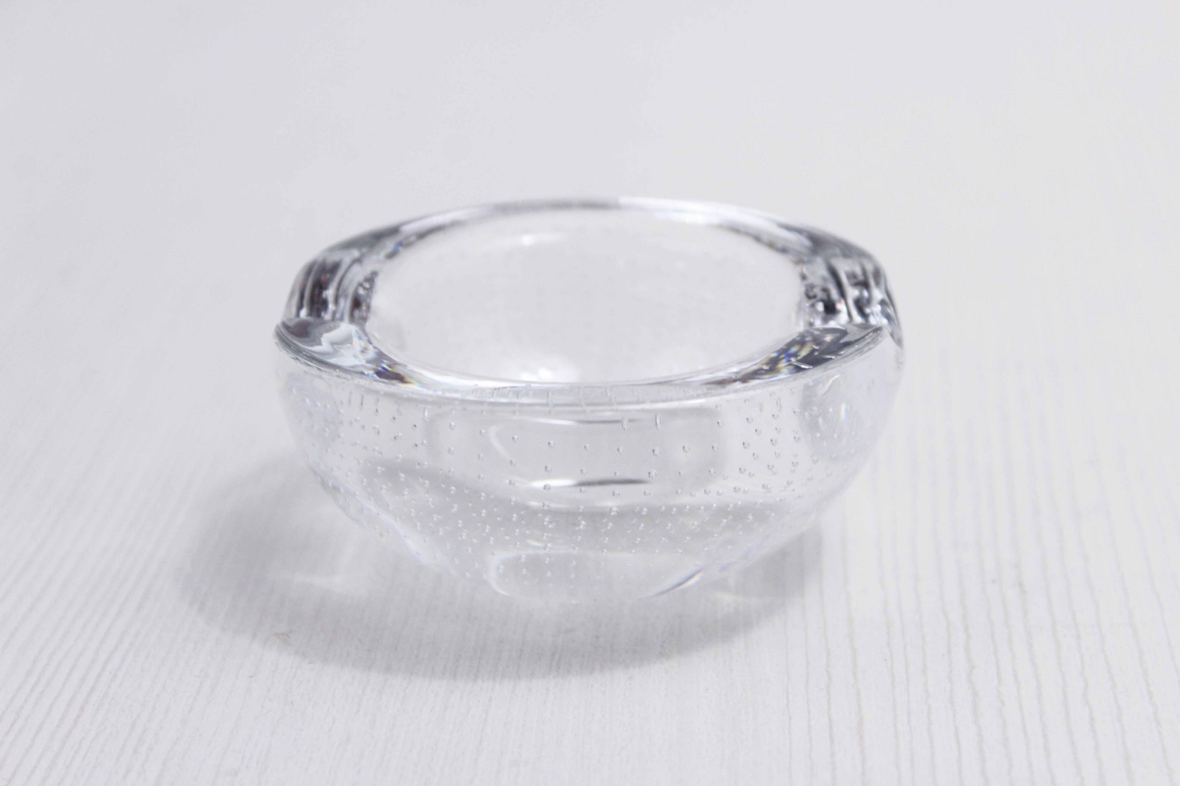 Bubble glass ashtray