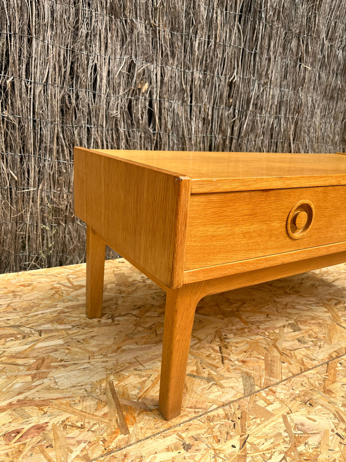 Low row in light oak