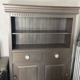 Storage cabinet