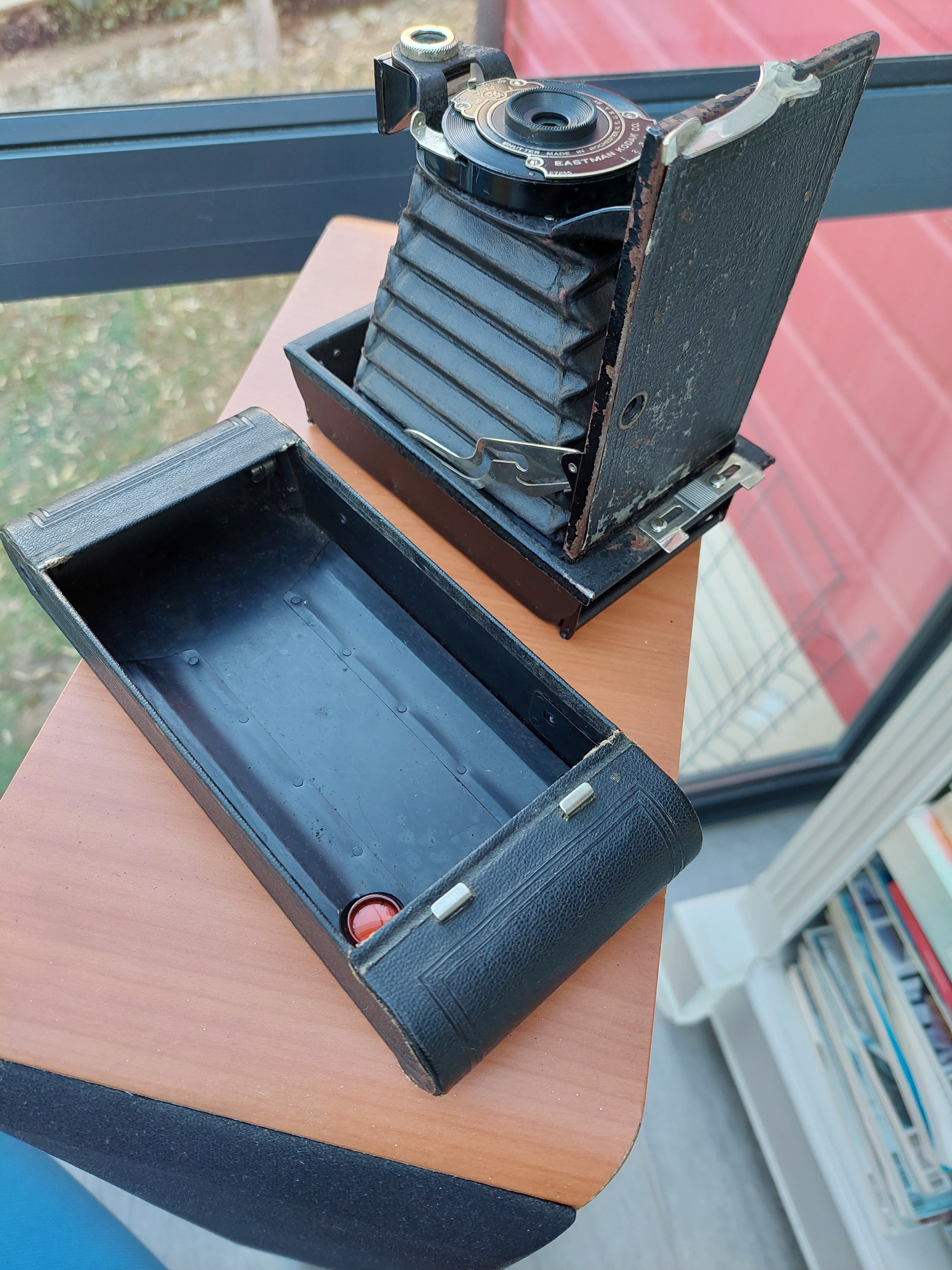 1913 Manual Eastman Kodak Folding Hawk-eye Camera 1-A and 3
