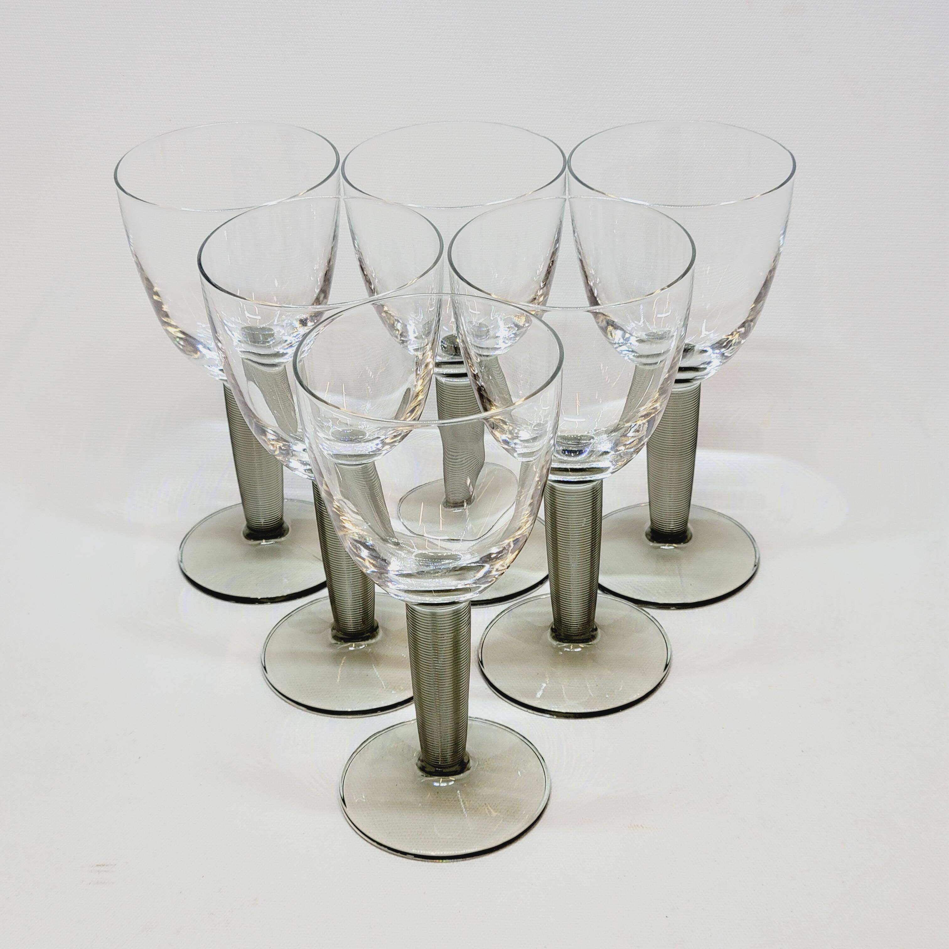 6 verres à vin vintage Bormioli Rocco en cristal gris strié