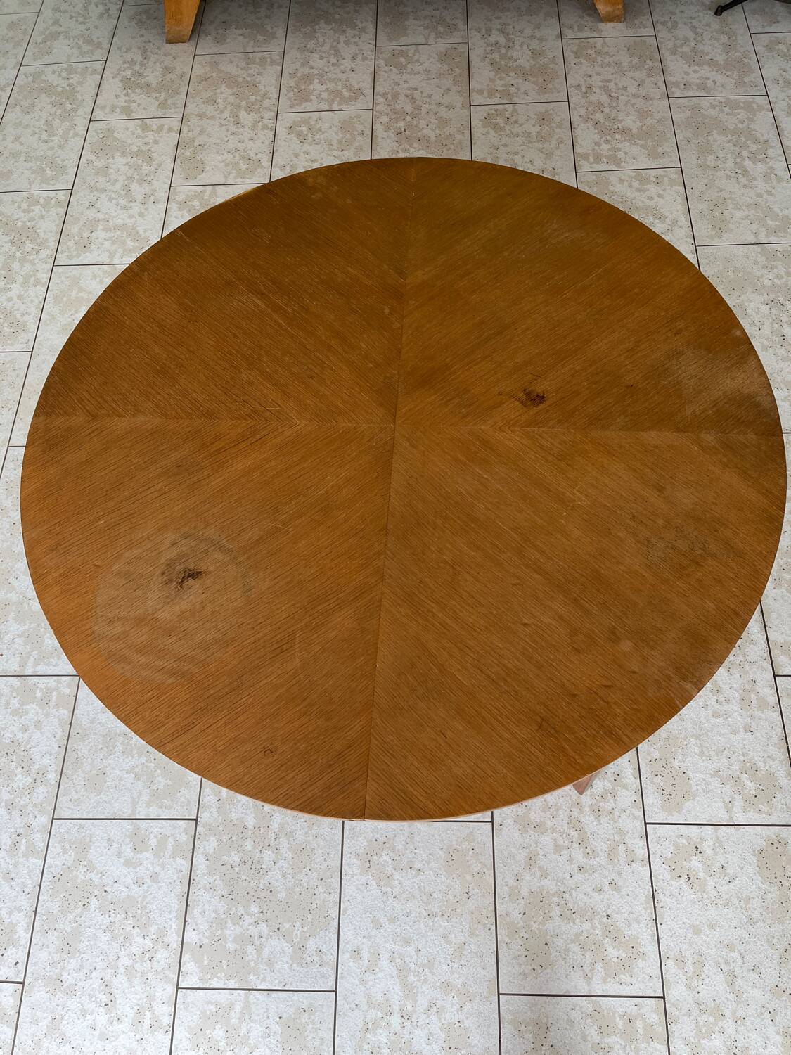 Vintage 70s Round Table