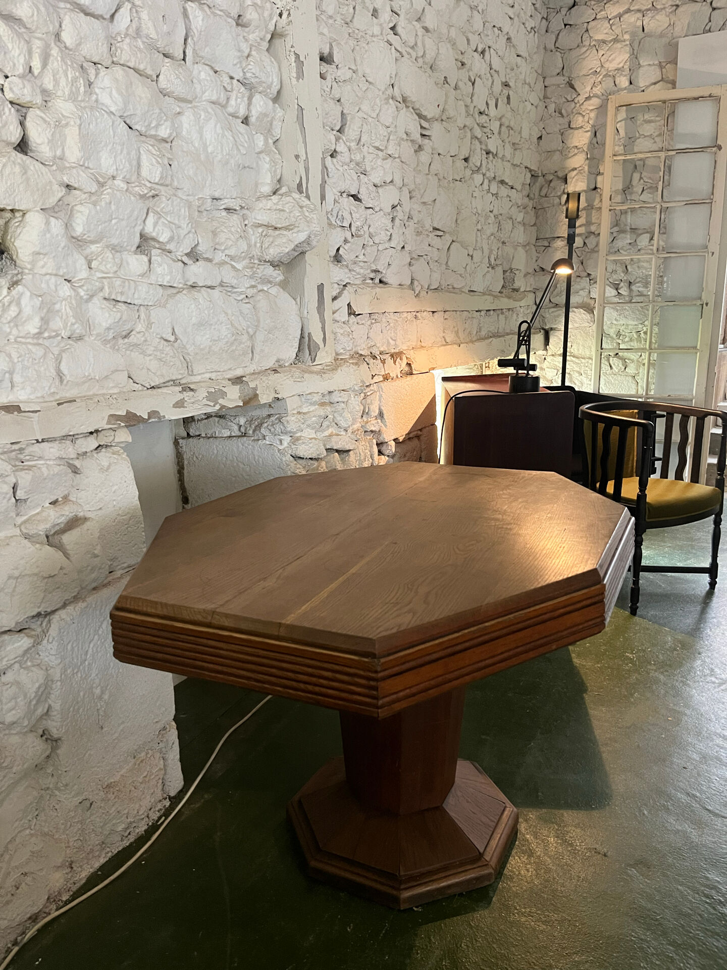 Octagonal table in oak