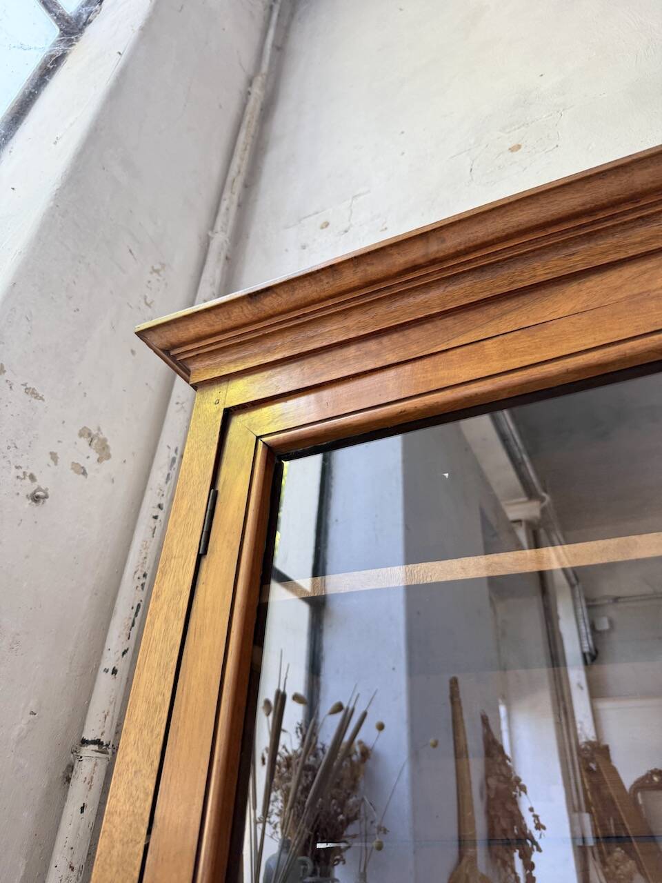 Glass-fronted walnut library 1900