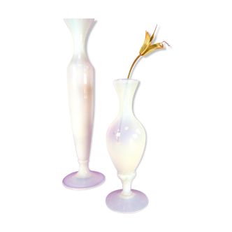 Soliflora in white opaline