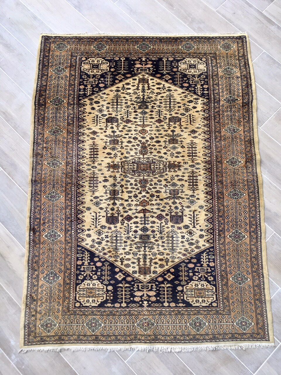Carpet persian old 126x178 cm