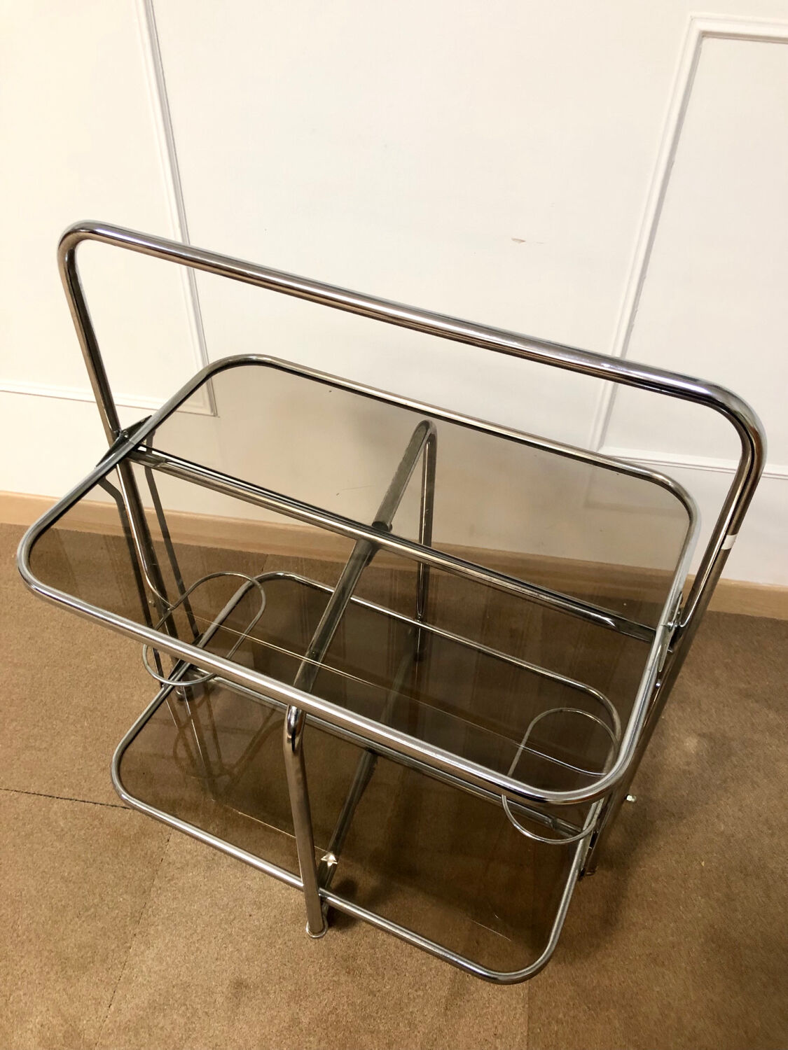 Folding dessert smoked glass