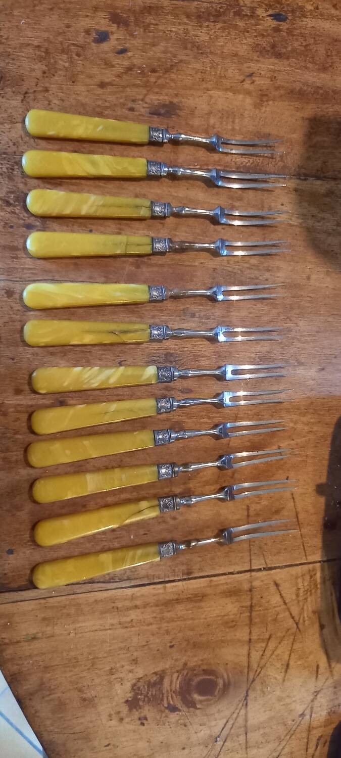 Set of 12 snail or seafood forks