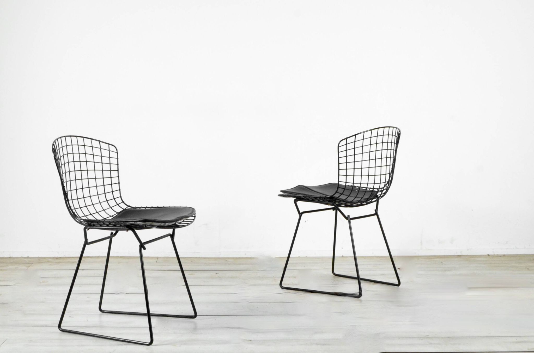 Pair Of Bertoia Chairs In Black Steel By Harry Bertoia, 1970s