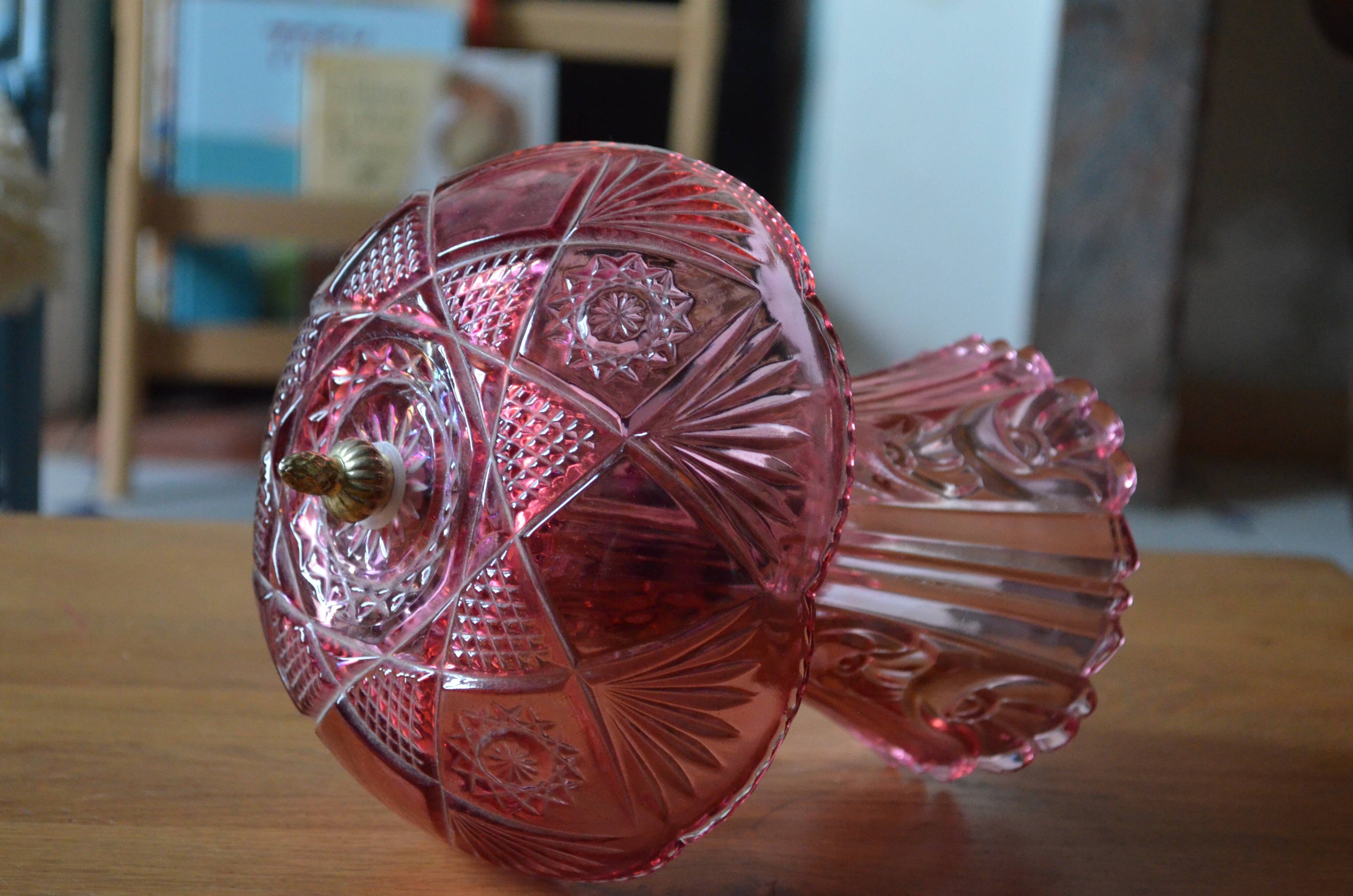 Mushroom lamp in rosaline