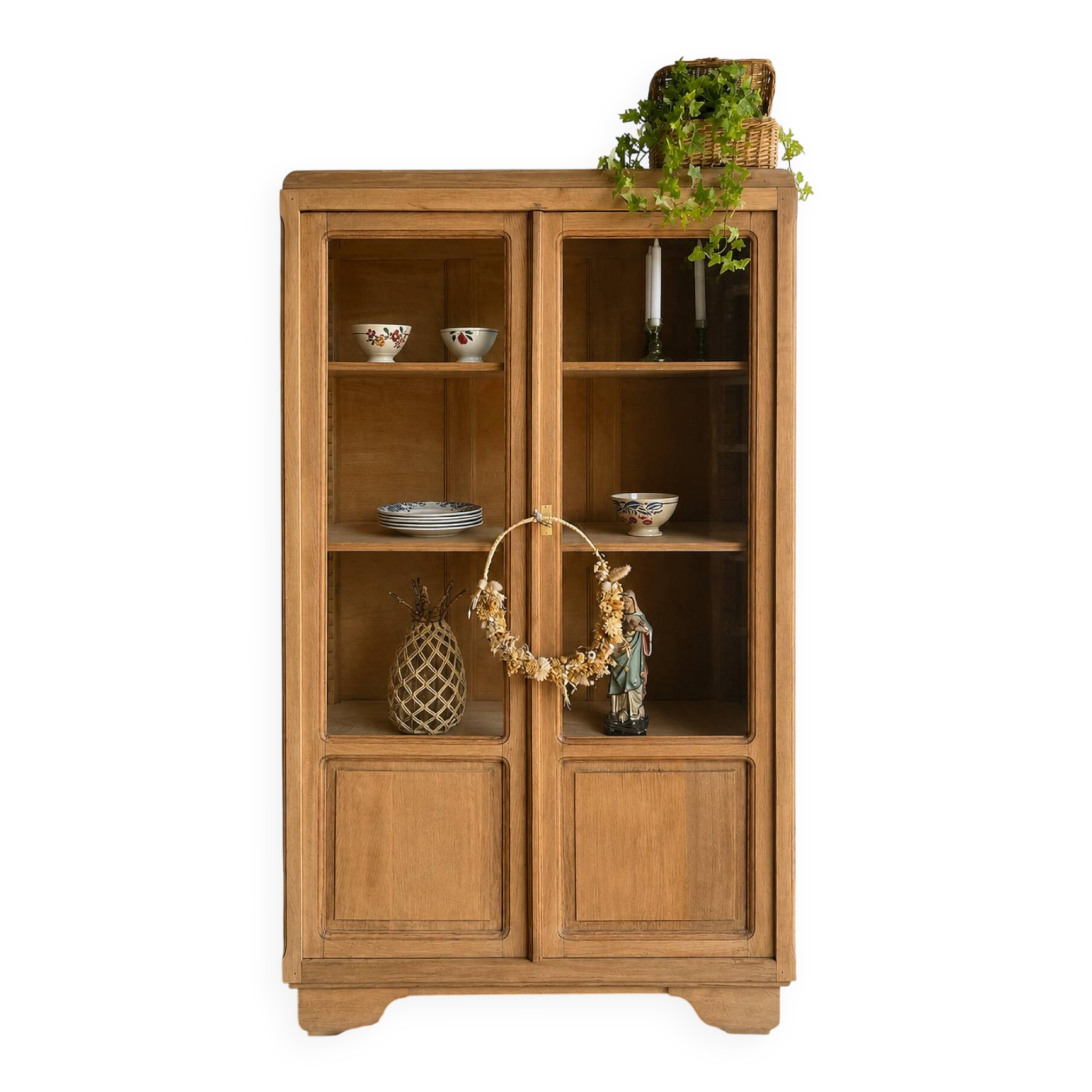 Armoire vitrée