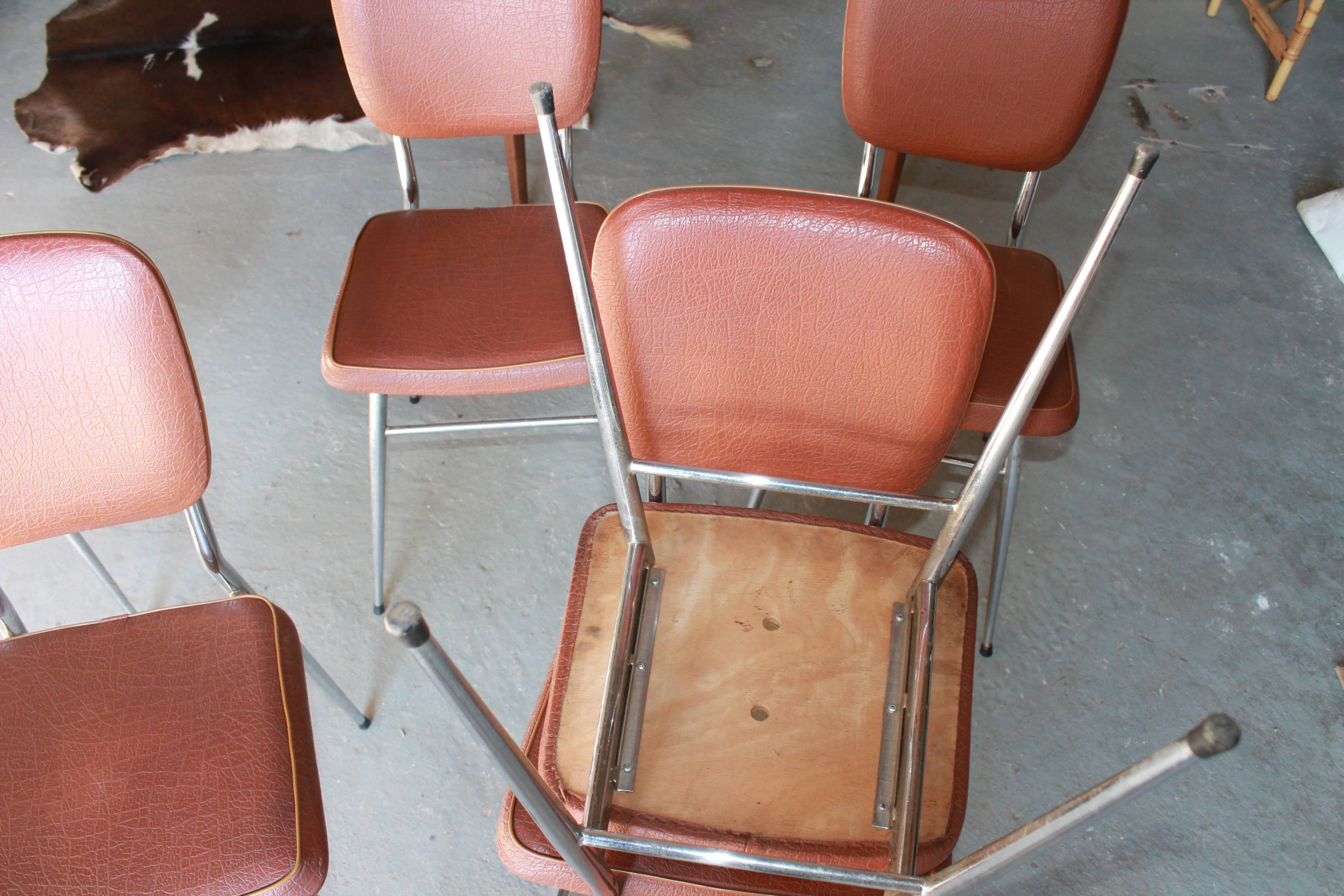 6 vintage chairs