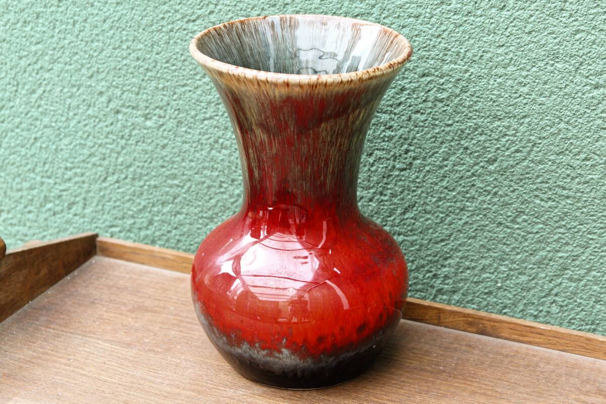 Vase Vallauris rouge et kaki