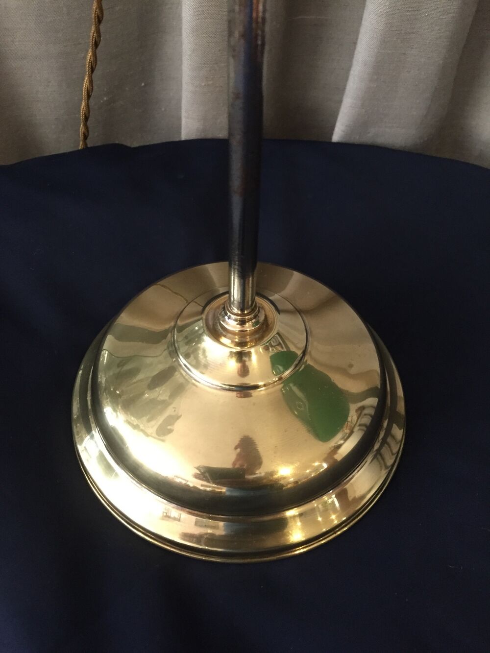 Lampe de bureau lampe d'appoint lampe de lecture quinquet laiton tulipe opaline