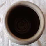 Canned pot in glazed sandstone