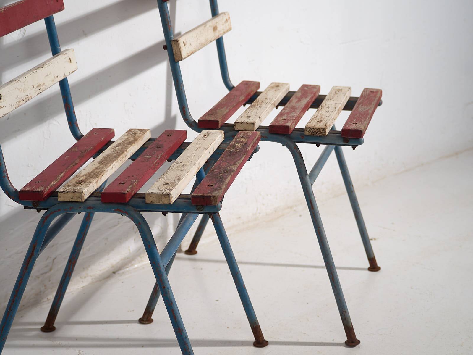 Chaises de jardin anciennes (c.1920). Ensemble de 2 pièces #1