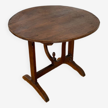 19th century winegrower's table