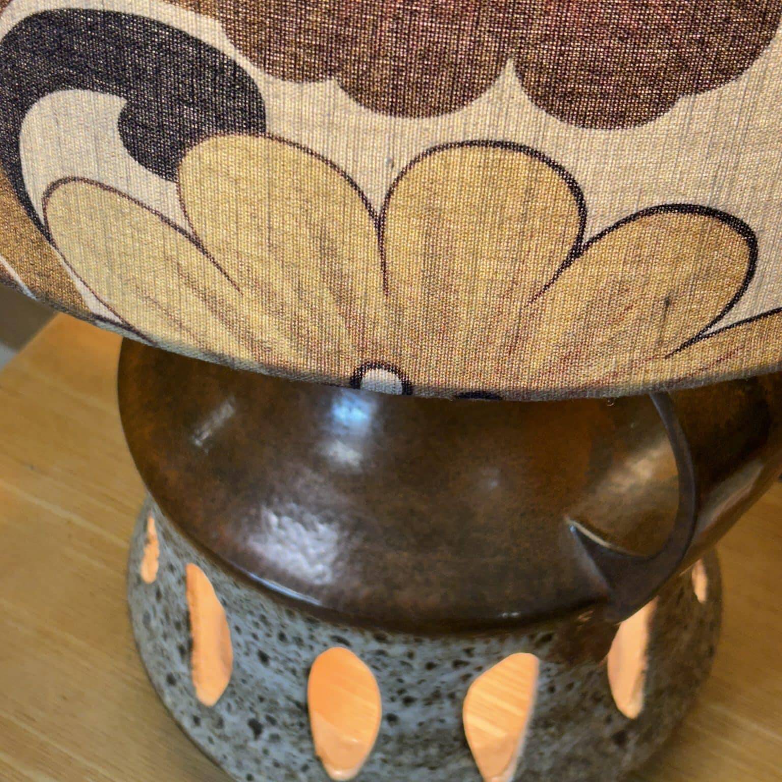 70′ brown ceramic lamp