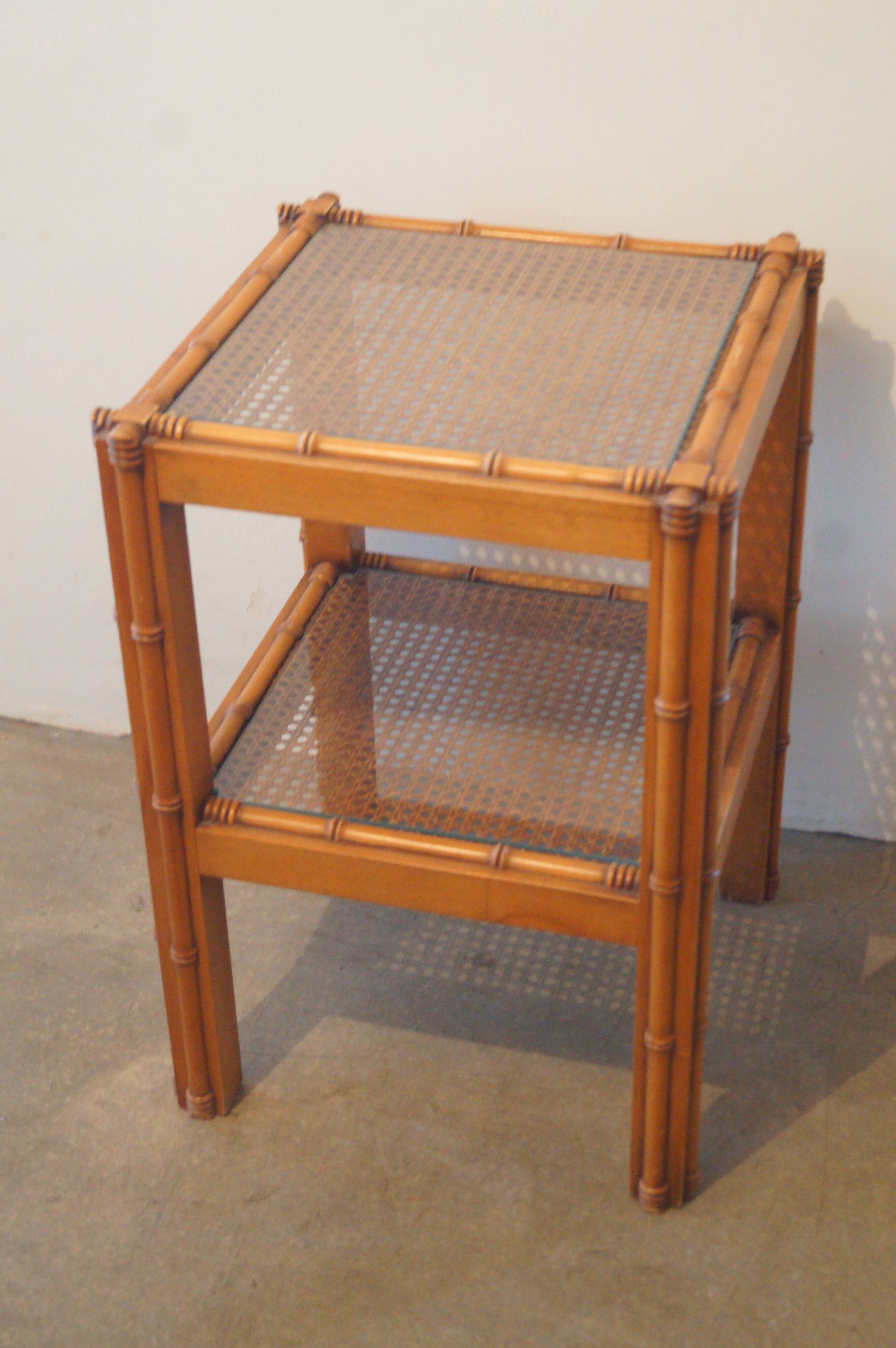 Bamboo side table in wood 1960