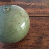 Green enamelled pot