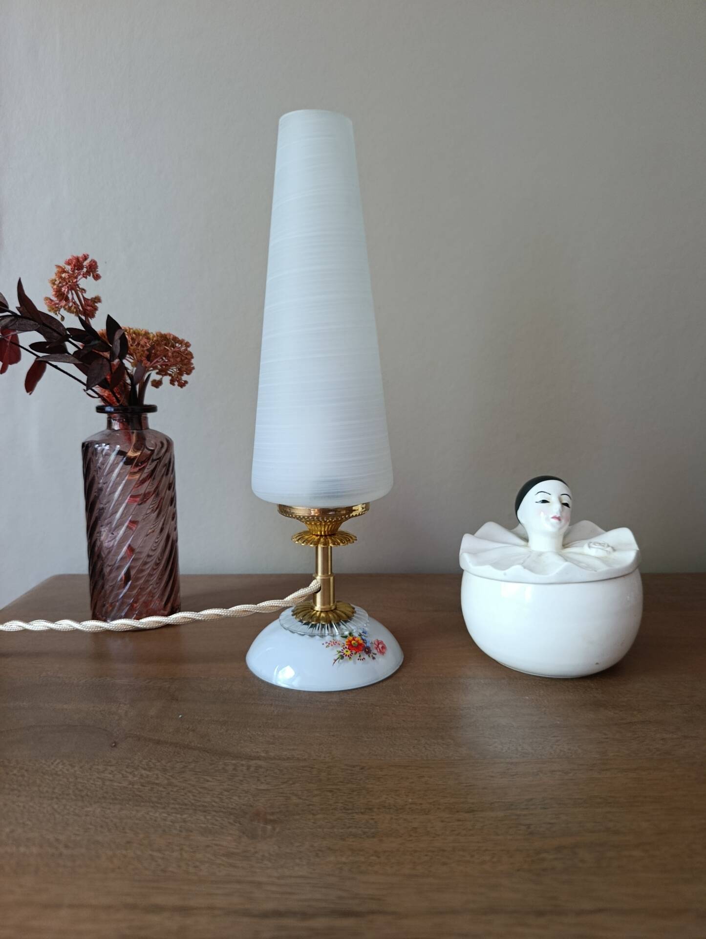 upcycled table lamp | white glass, vintage charm
