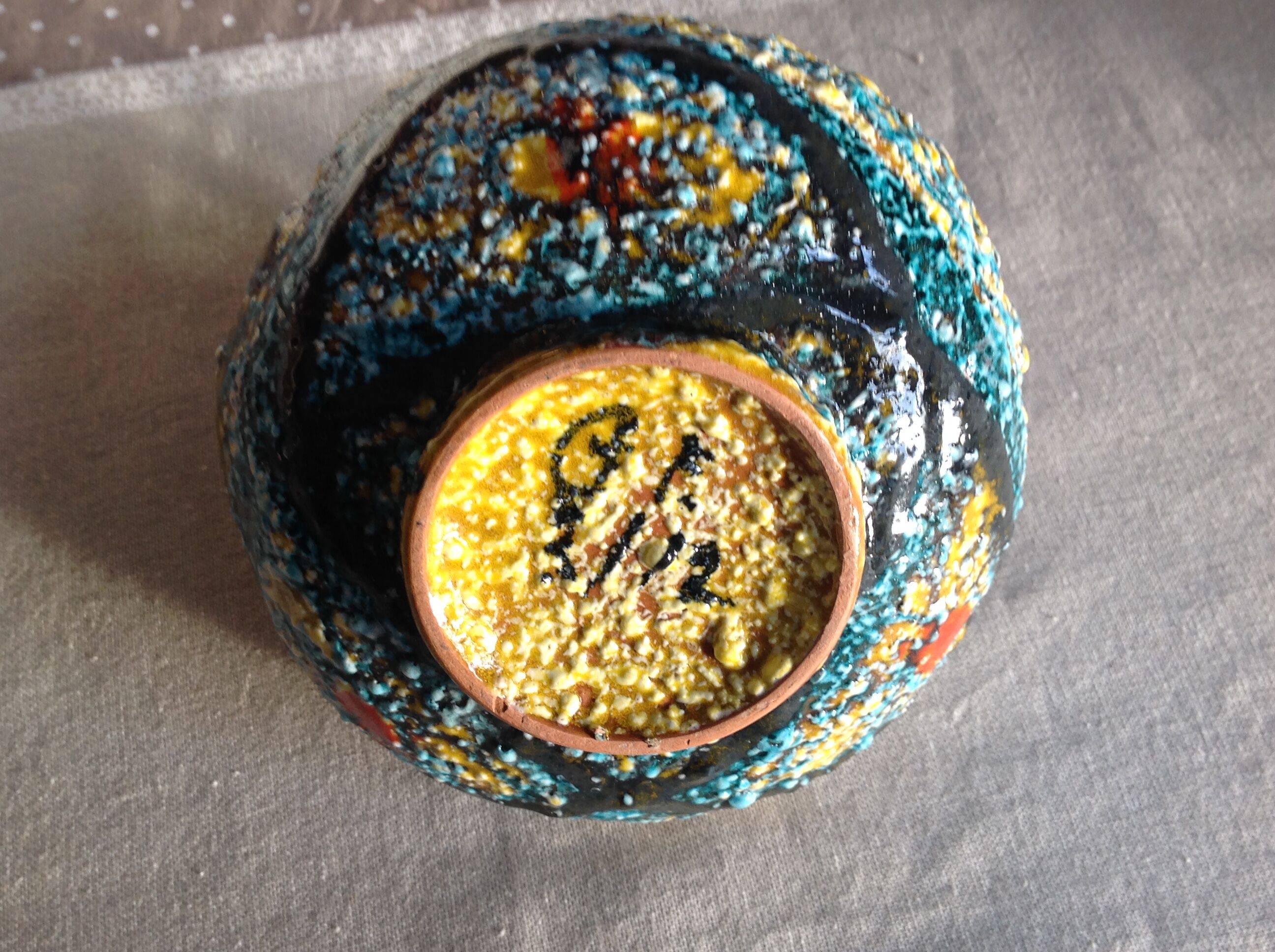 Cup in Fat Lava-style polychrome ceramics