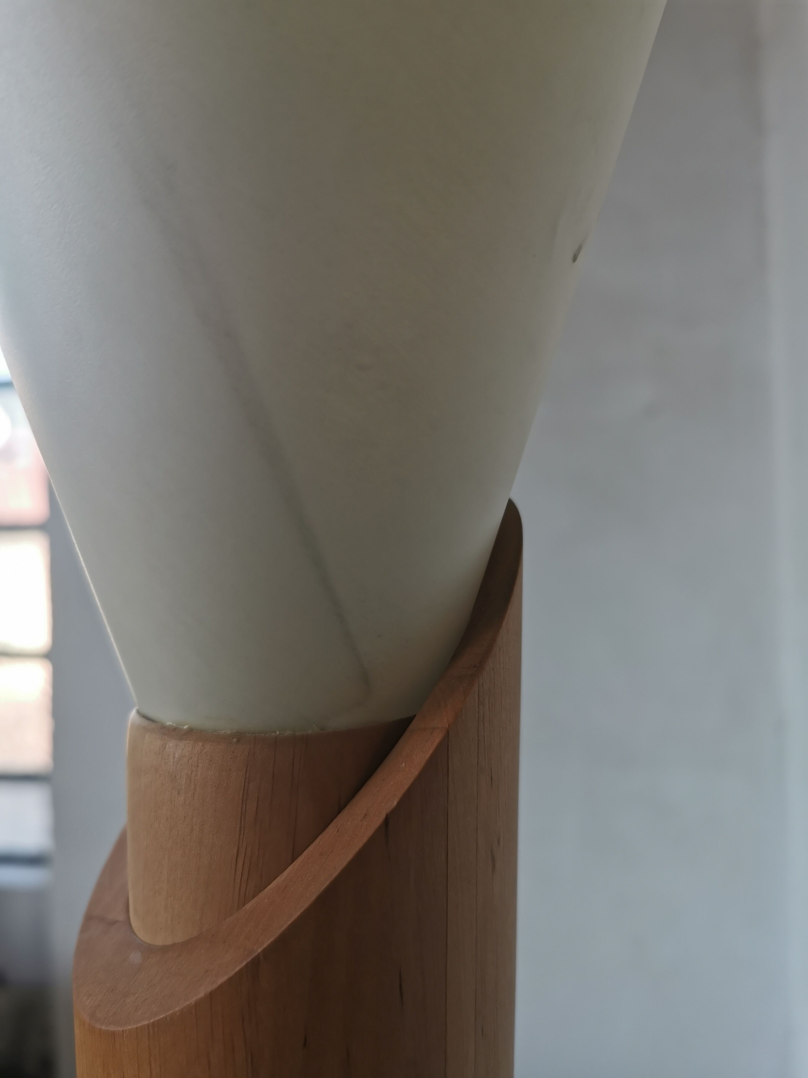 Floral wooden floor lamp