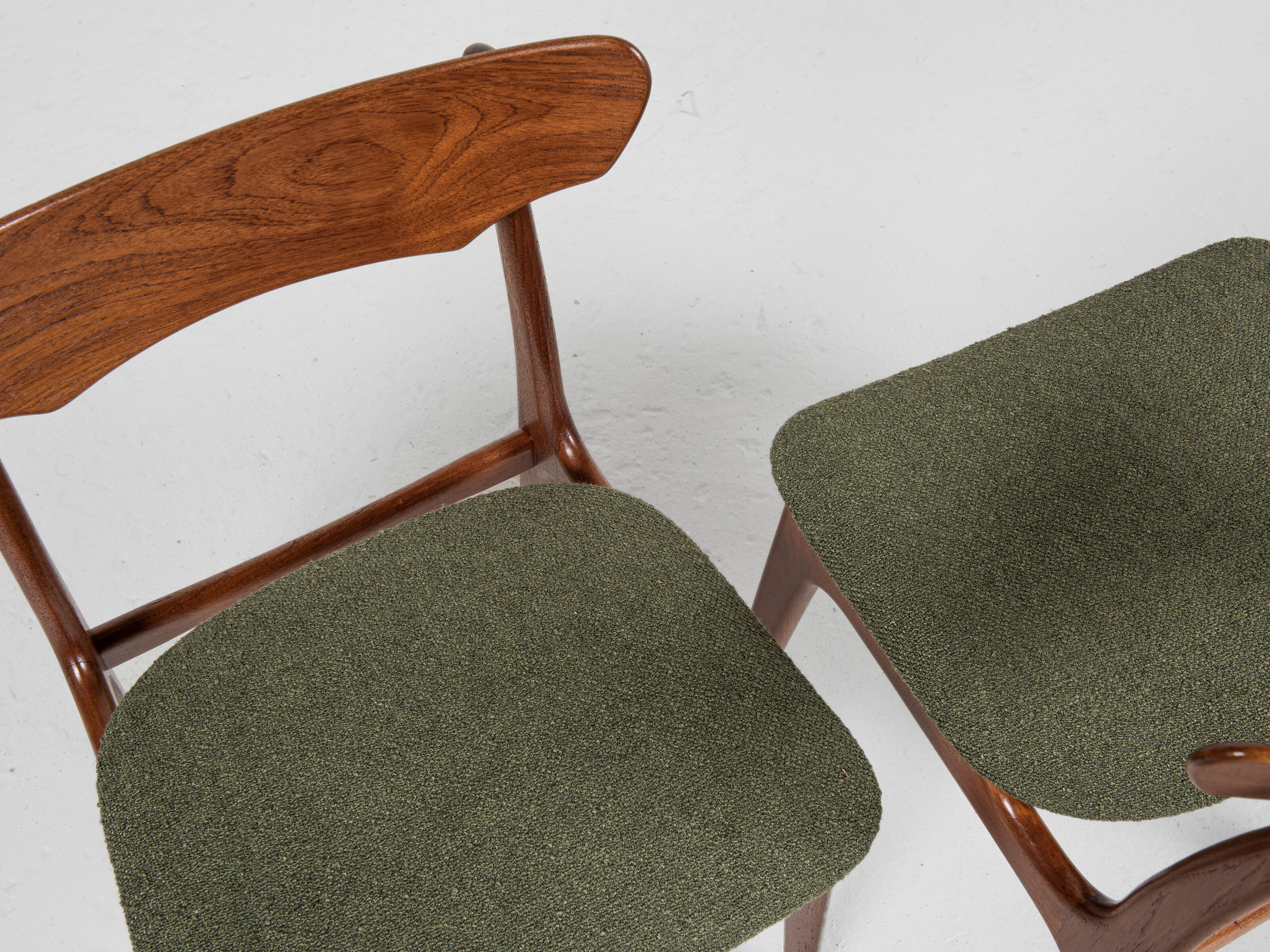 10 chairs in teak by Schiønning & Elgaard 1960s