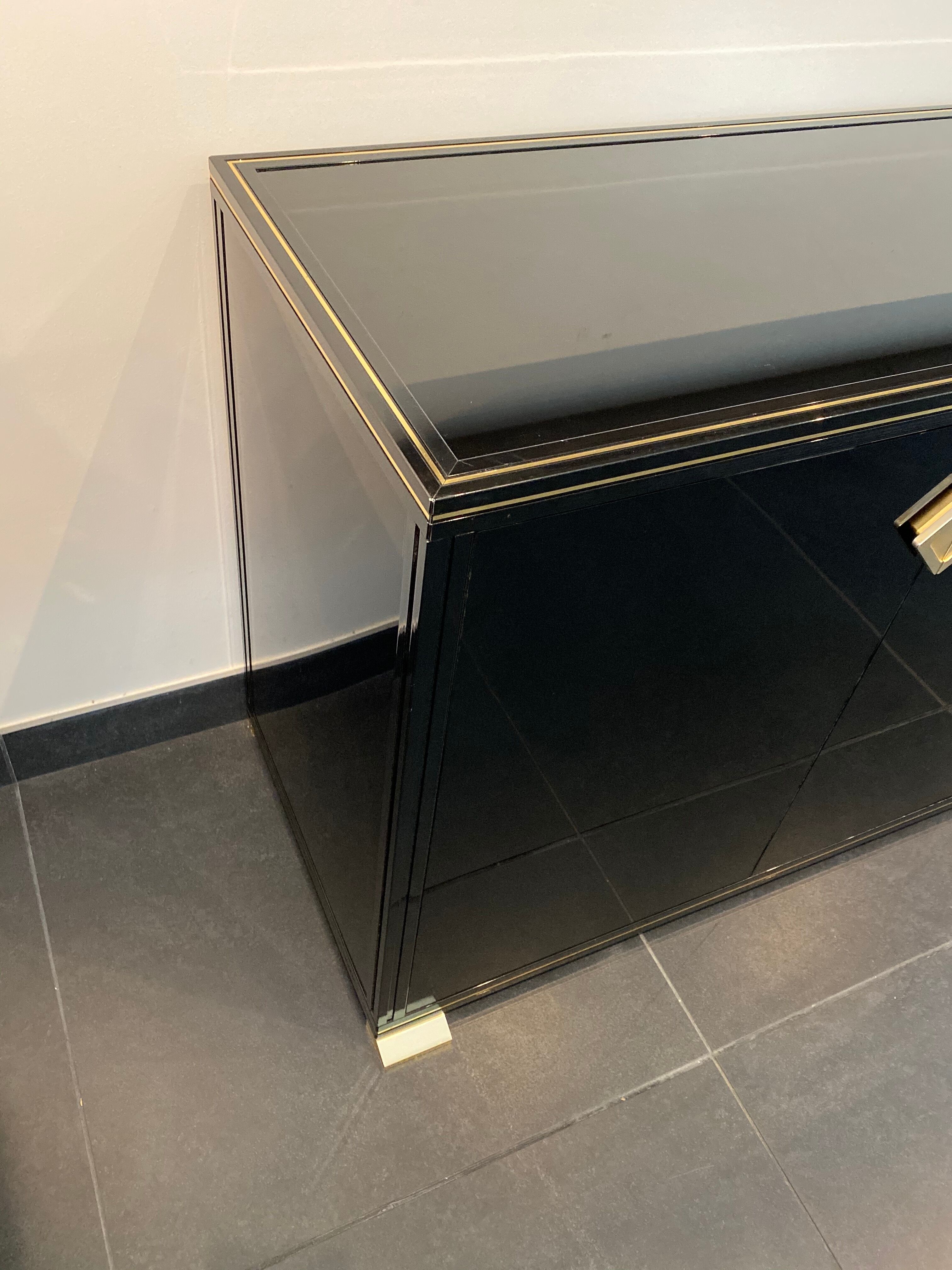 Sideboard Pierre Vandel Paris circa 1980