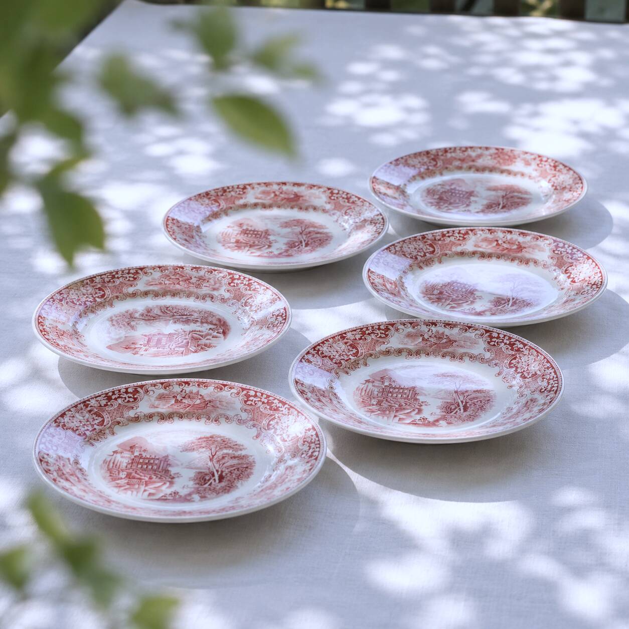Antique Dutch plates signed Maastricht "Old England"