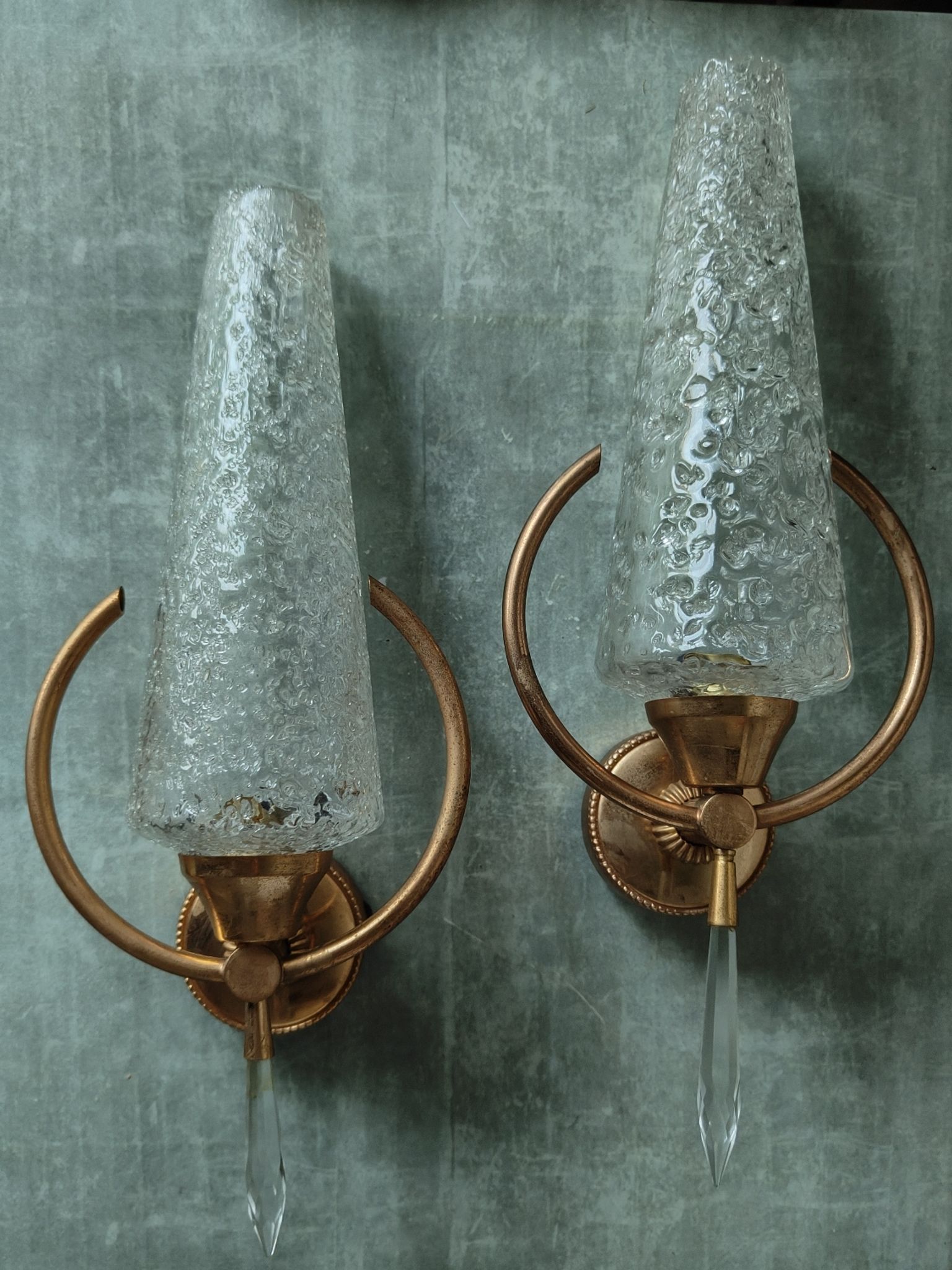 Paire appliques verre et métal doré