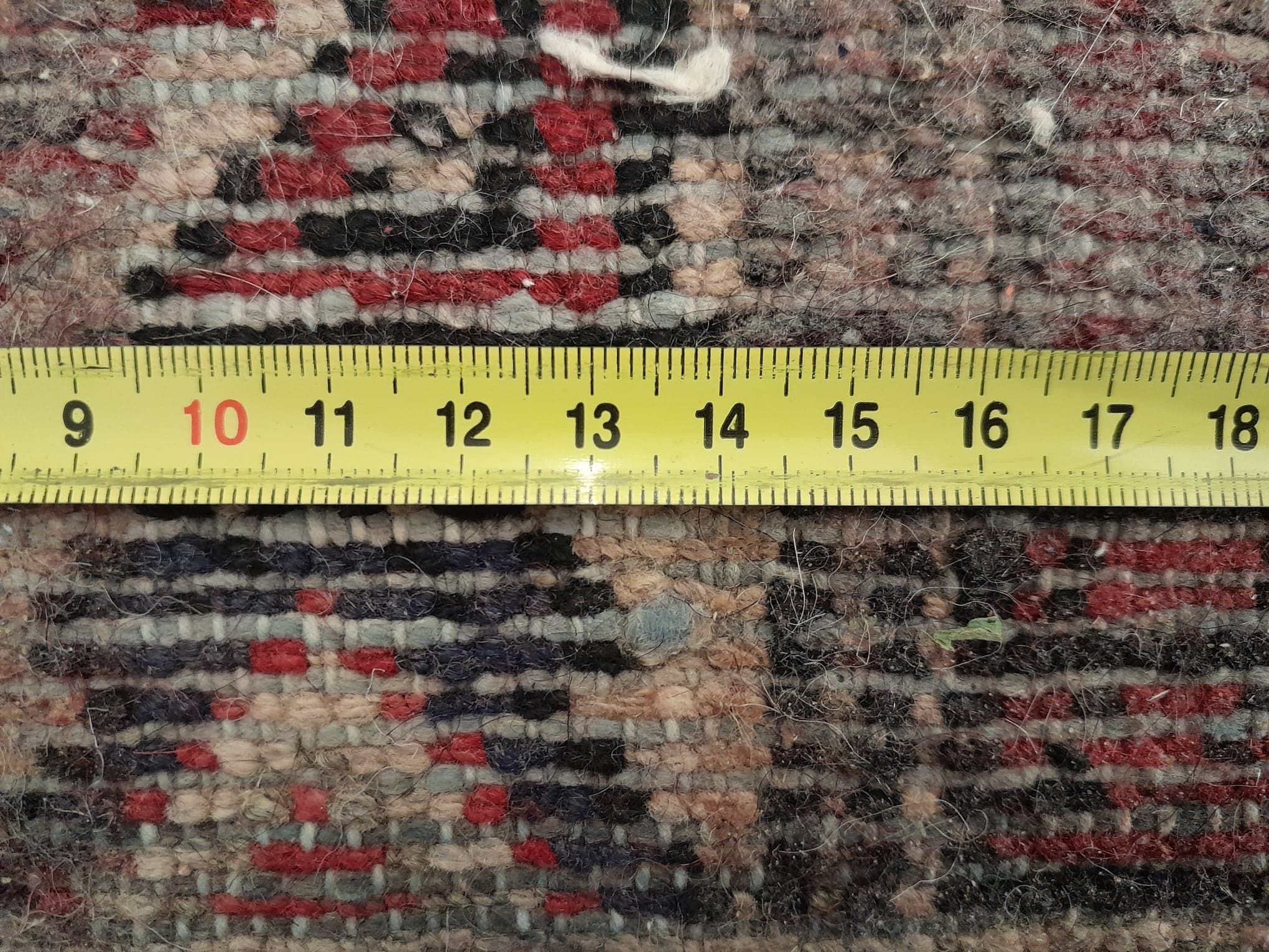 Handmade tabriz persian carpet 265x153cm