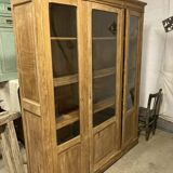 Bookcase 3 oak doors