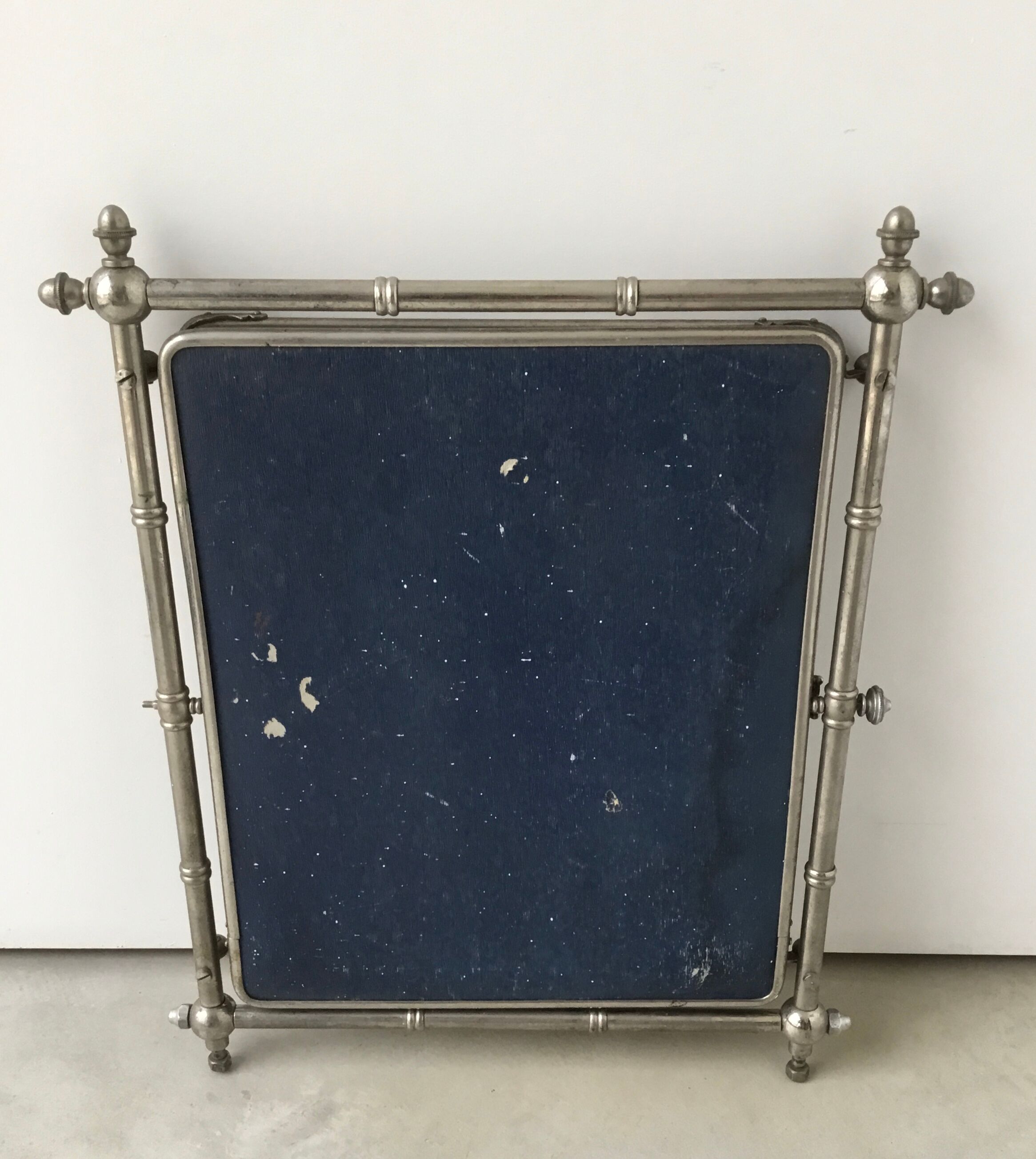 Large and old mirror of tryptic barbier
