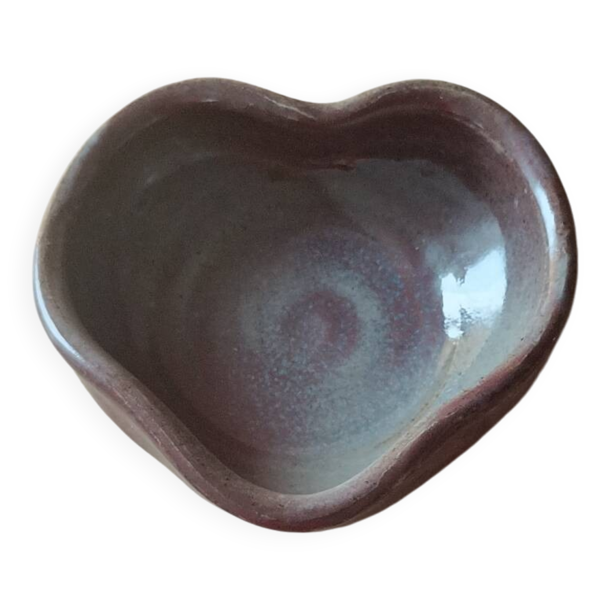 Heart-shaped ceramic trinket tray